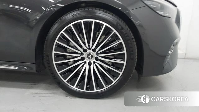 Mercedes-Benz E-Class W214 id 4700628 из Кореи 12