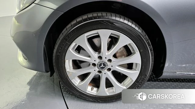 Mercedes-Benz E-Class W213 id 4304706 из Кореи 29