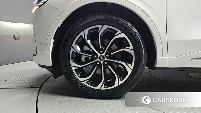 Lincoln Nautilus 2nd Generation id 3914470 из Кореи 15