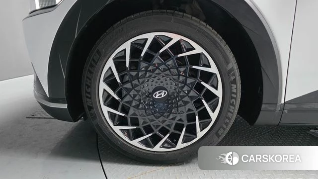 Hyundai Ionic 5 id 3934001 из Кореи 15