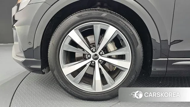 Audi Q8 (4M) id 3508453 из Кореи 15