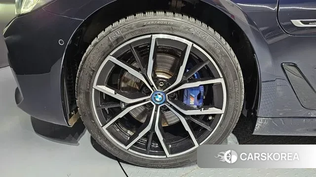 BMW 5 Series (G30) id 2915703 из Кореи 15