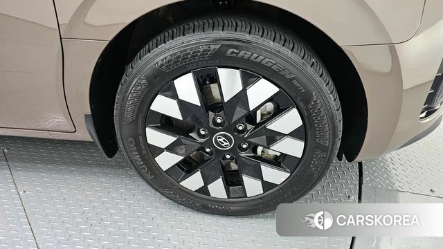 Hyundai Staria id 3837818 из Кореи 15