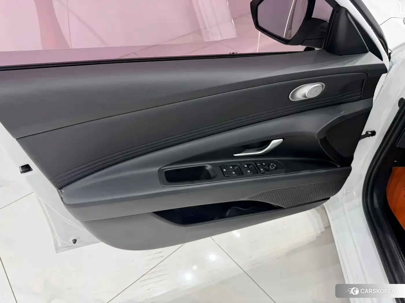 Hyundai Elantra id 4644541 из Китая 17