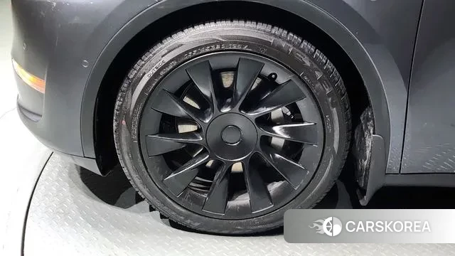 Tesla Model Y id 3100710 из Кореи 15