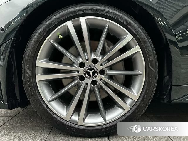 Mercedes-Benz CLS id 4387623 из Китая 10