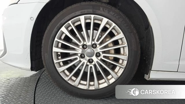 Audi A6 (C8) id 4356199 из Кореи 15