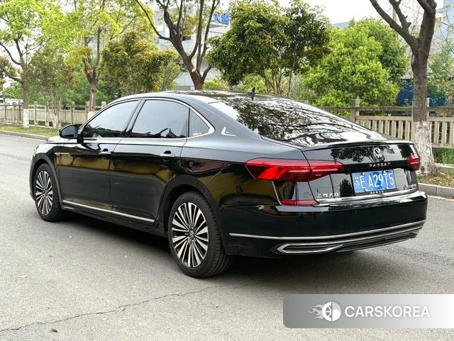 Volkswagen Passat 2021 Черный из Китая, фото 5