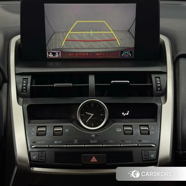 Lexus NX id 4300378 из Китая 15