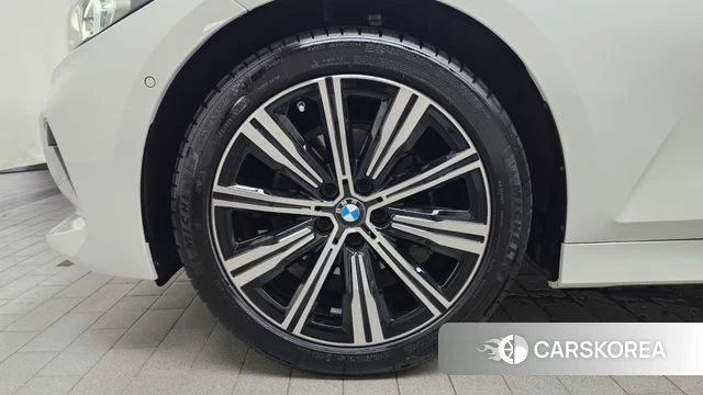 BMW 3 Series (G20) id 4664928 из Кореи 32