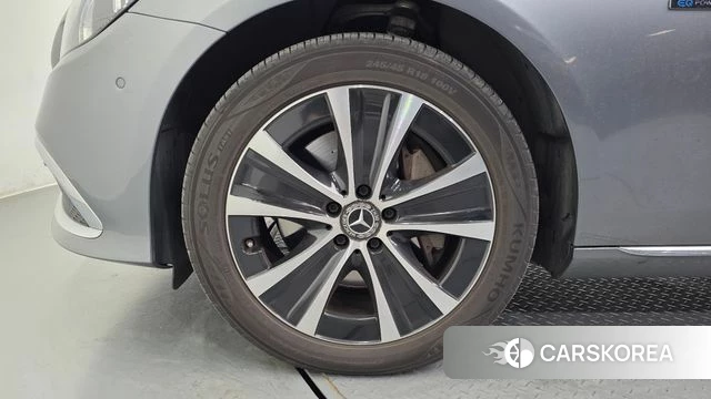 Mercedes-Benz E-Class W213 id 3860424 из Кореи 15