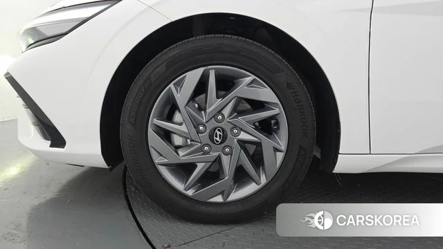 Hyundai The New Avante (CN7) id 4500030 из Кореи 25