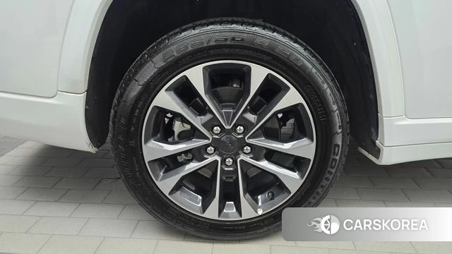 Jeep Grand Cherokee (WL) id 4792886 из Кореи 15