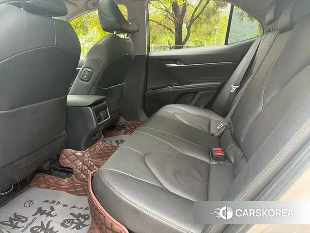 Toyota Camry 2021 Шампань из Китая, фото 5