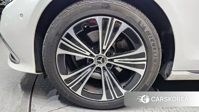 Mercedes-Benz E-Class W213 id 3751541 из Кореи 15