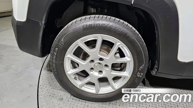 Jeep Renegade id 2410189 из Кореи 15