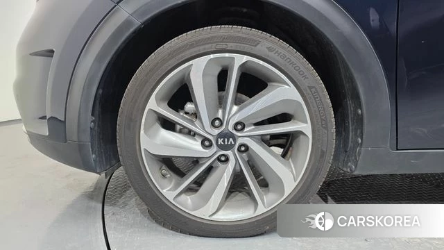 Kia Niro id 4633256 из Кореи 28