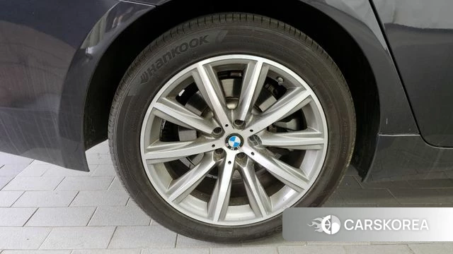 BMW 5 Series (G30) id 4397477 из Кореи 15