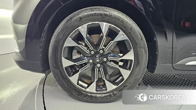 Kia Carnival 4th generation id 3302005 из Кореи 15