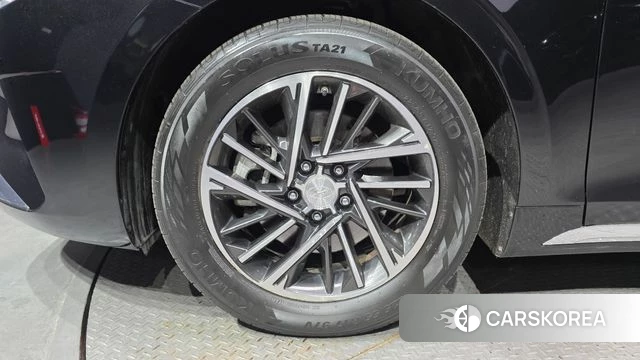 Hyundai The New Grandeur IG id 4187948 из Кореи 25