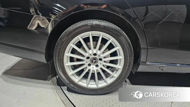 Mercedes-Benz E-Class W213 id 4573069 из Кореи 28