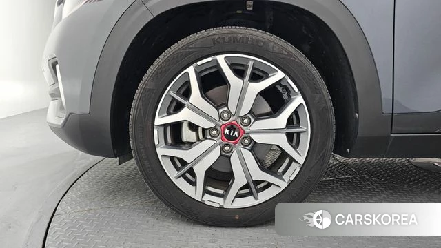 Kia Seltos id 4727520 из Кореи 27