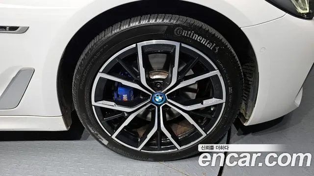 BMW 5 Series (G30) id 2879653 из Кореи 15