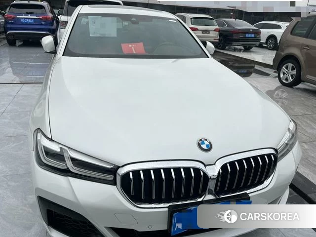 BMW 5 series 2022 Белый из Китая, фото 5