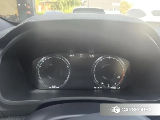 Volvo XC90 second Generation 2022 Белый из Кореи, фото 5
