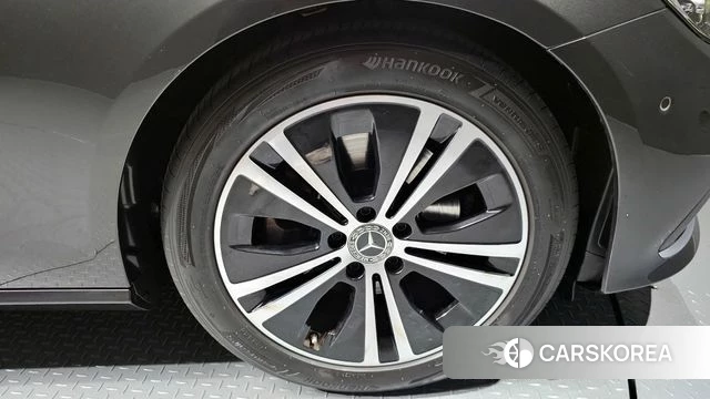 Mercedes-Benz E-Class W213 id 3860211 из Кореи 15