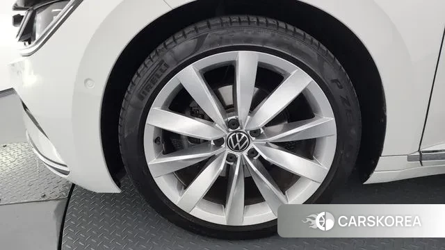 Volkswagen Arteon id 3442988 из Кореи 15