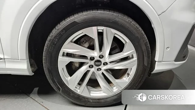 Audi Q7 (4M) id 2998582 из Кореи 15