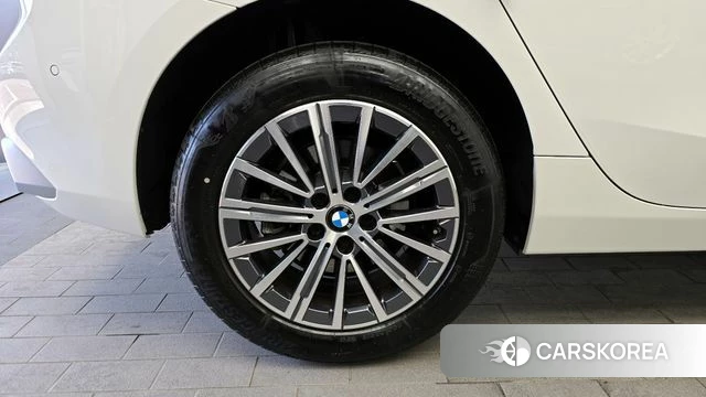 BMW 2 Series Active Tourer (U06) id 4266487 из Кореи 28