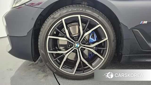 BMW 5 Series (G30) id 3508154 из Кореи 15