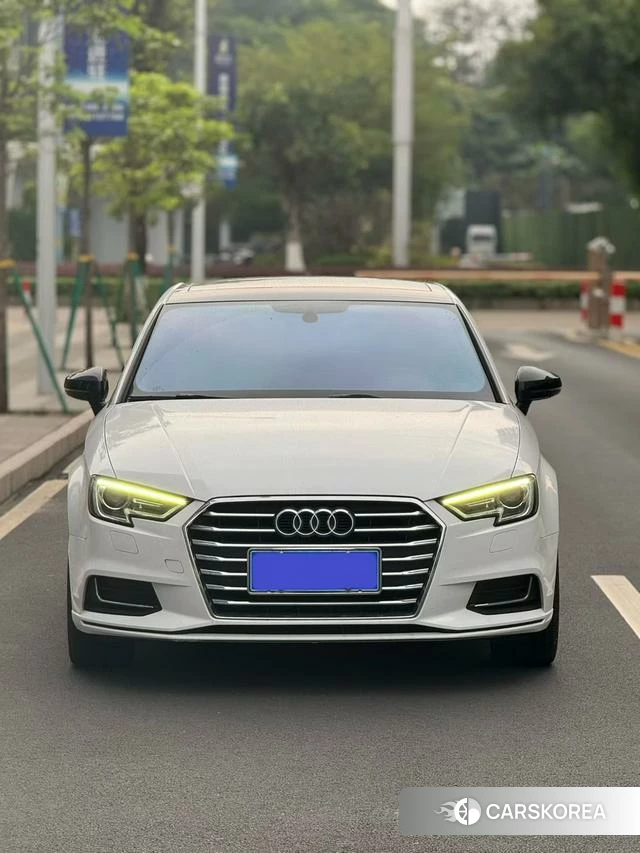 Audi A3 2020 Белый из Китая, фото 5