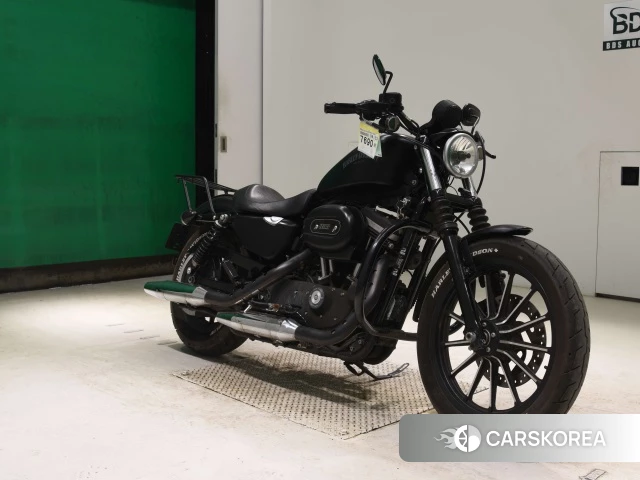 Harley-Davidson Sportster XL883N 2014 из Японии, фото 4