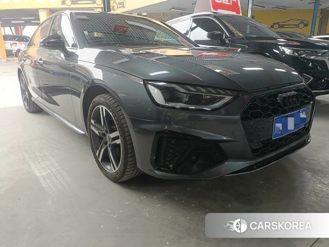 Audi A4L 2021 Темно-серый из Китая, фото 6