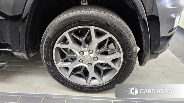 Jeep Grand Cherokee id 3356854 из Кореи 15