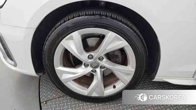 Audi A4 (B9) id 2980258 из Кореи 15