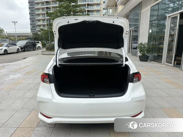 Toyota Corolla id 4298553 из Китая 22