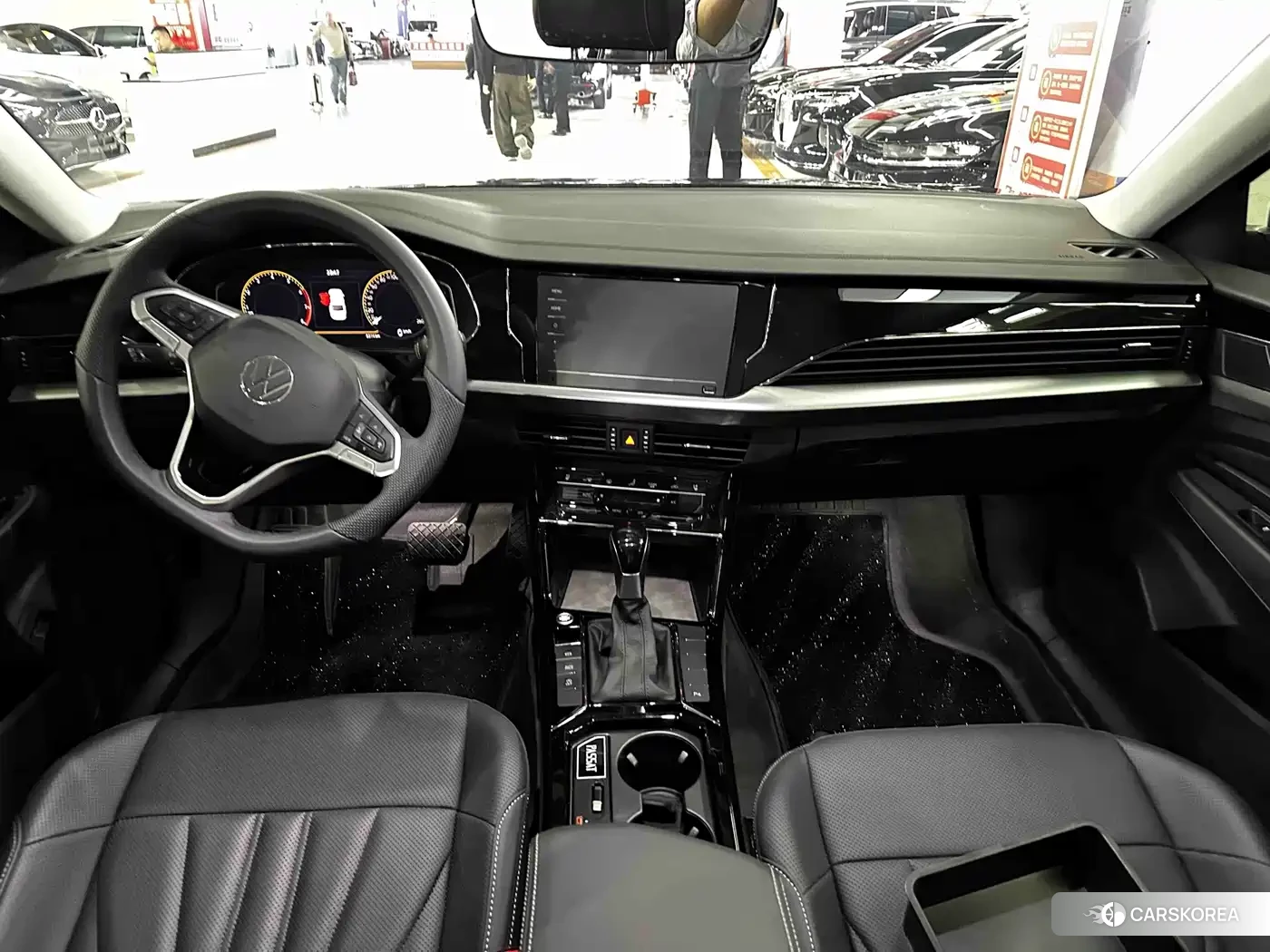 Volkswagen Passat id 4629617 из Китая 18
