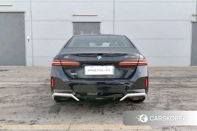 BMW i5 id 4254812 из Китая 9