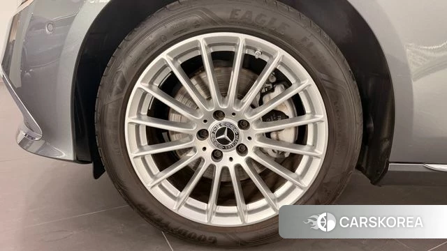 Mercedes-Benz E-Class W213 id 4650610 из Кореи 14