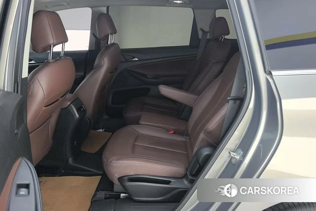 Buick GL6 id 4235859 из Китая 12