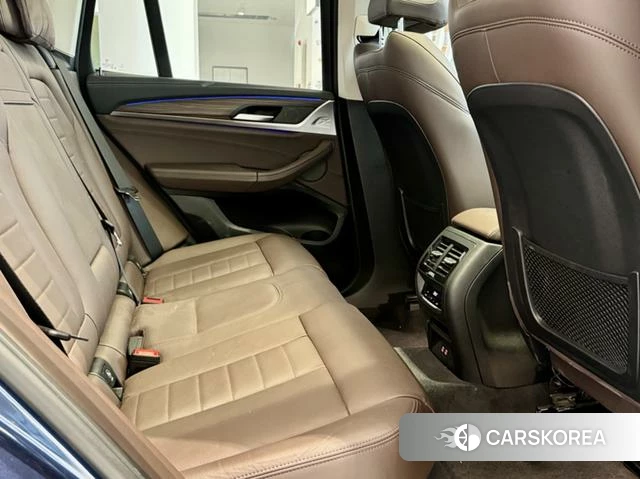 BMW X3 id 4272074 из Китая 8
