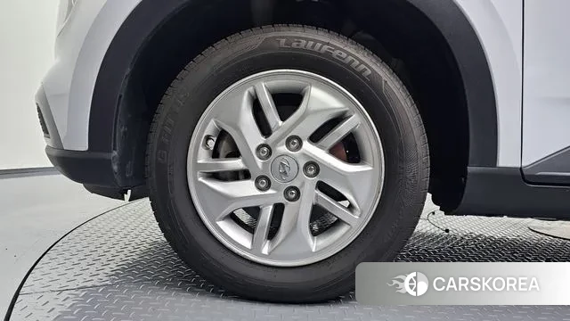 Hyundai Venue id 3202976 из Кореи 15