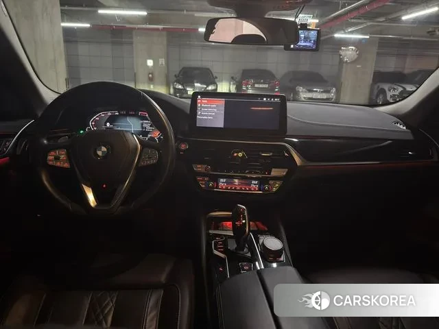 BMW 5 Series (G30) 2021 Черный из Кореи, фото 6