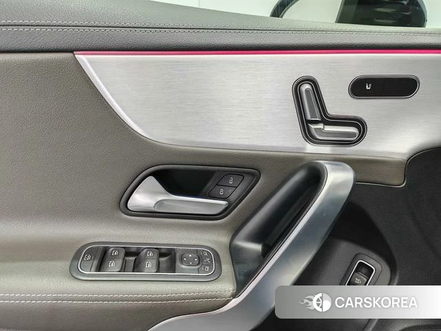 Mercedes-Benz Class A AMG id 4209806 из Китая 16