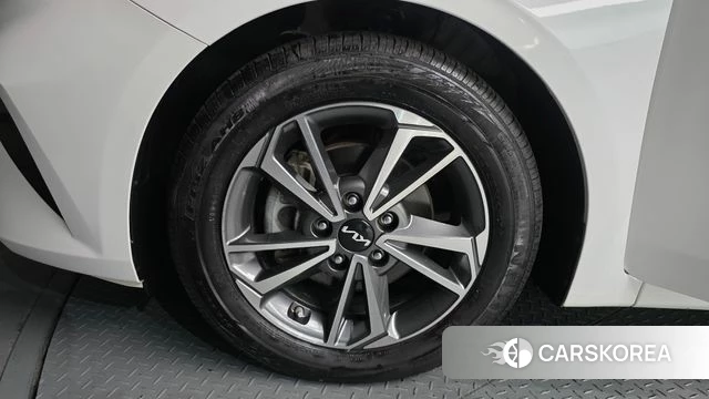 Kia The New K3 2nd generation id 4303265 из Кореи 26