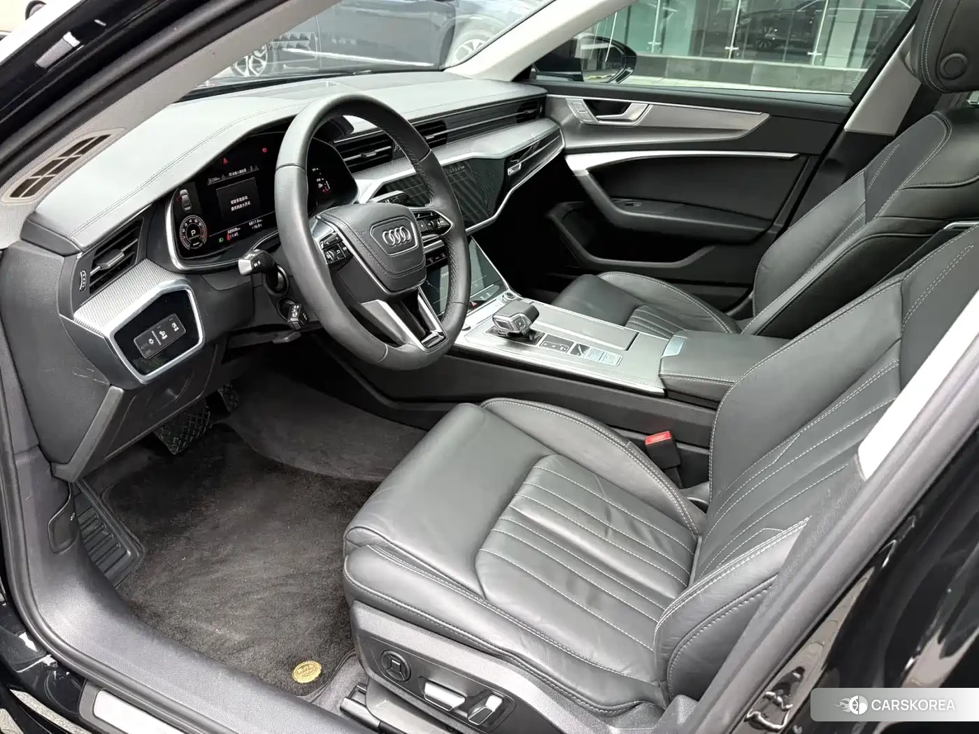Audi A6L 2022 Черный из Китая, фото 5